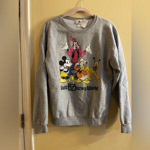 Disney Parks Mickey & Friends Walt Disney World crewneck sweatshirt, Medium